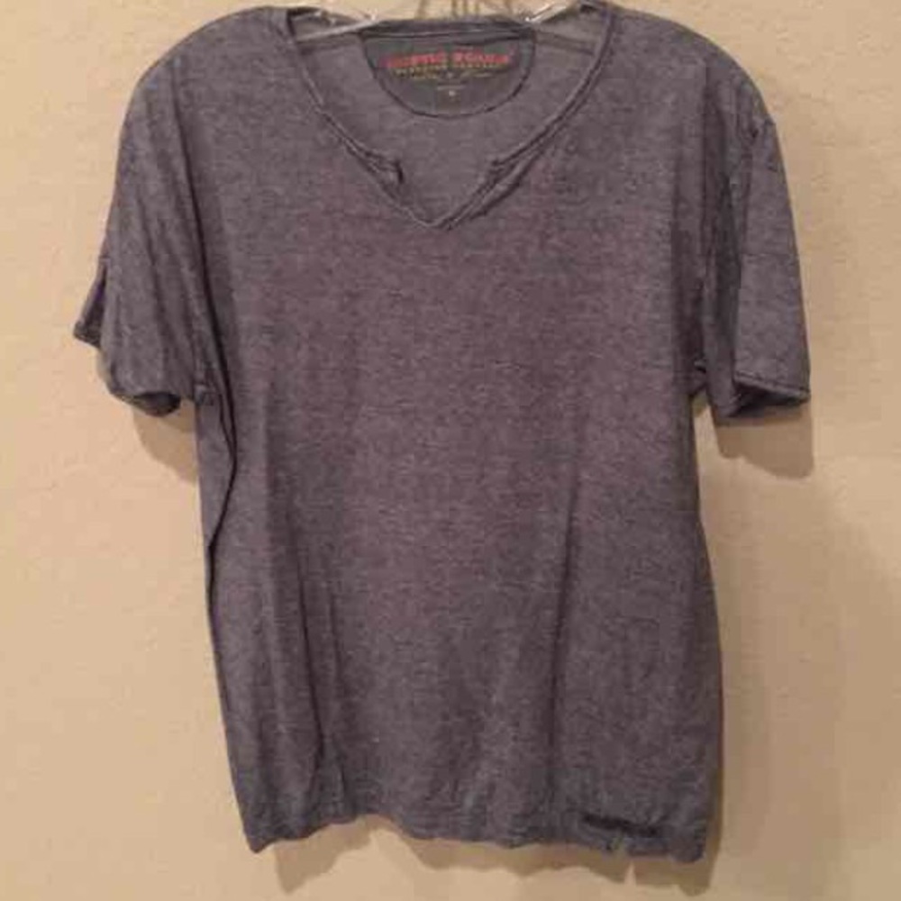 Mens M Rustic Souls RARE V NECK TEE SHIRT gray